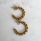 Small Twist Hoops