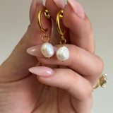 Pearl Hoop